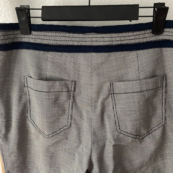 Z Spoke by Zac Posen Grey Button Pocket Business Capri Slacks 0026 - Picture 7 of 9